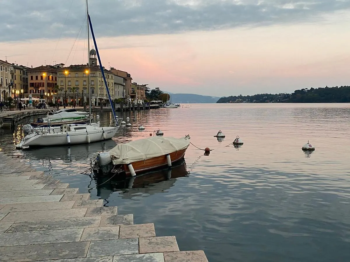 Violetta Maison, Elegante E Romantica A Salo' Apartment Italy